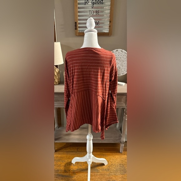 Easel Stripped Asymmetrical Top - Picture 6 of 9